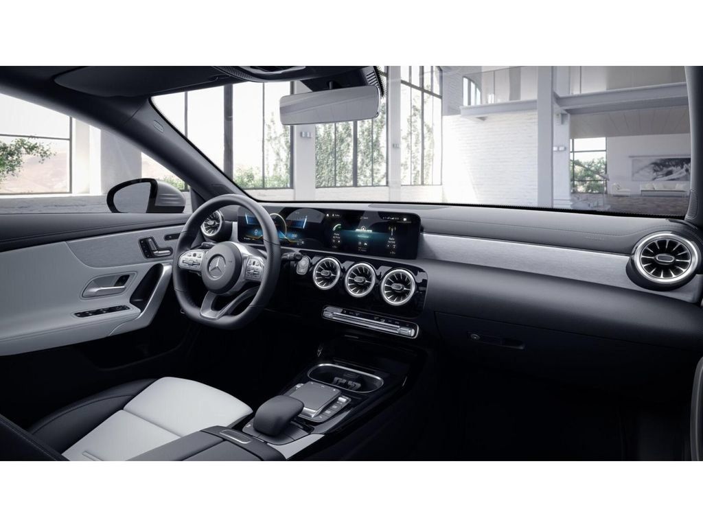 Certified 2022 Mercedes-Benz CLA 35 AMG 4MATIC image 6