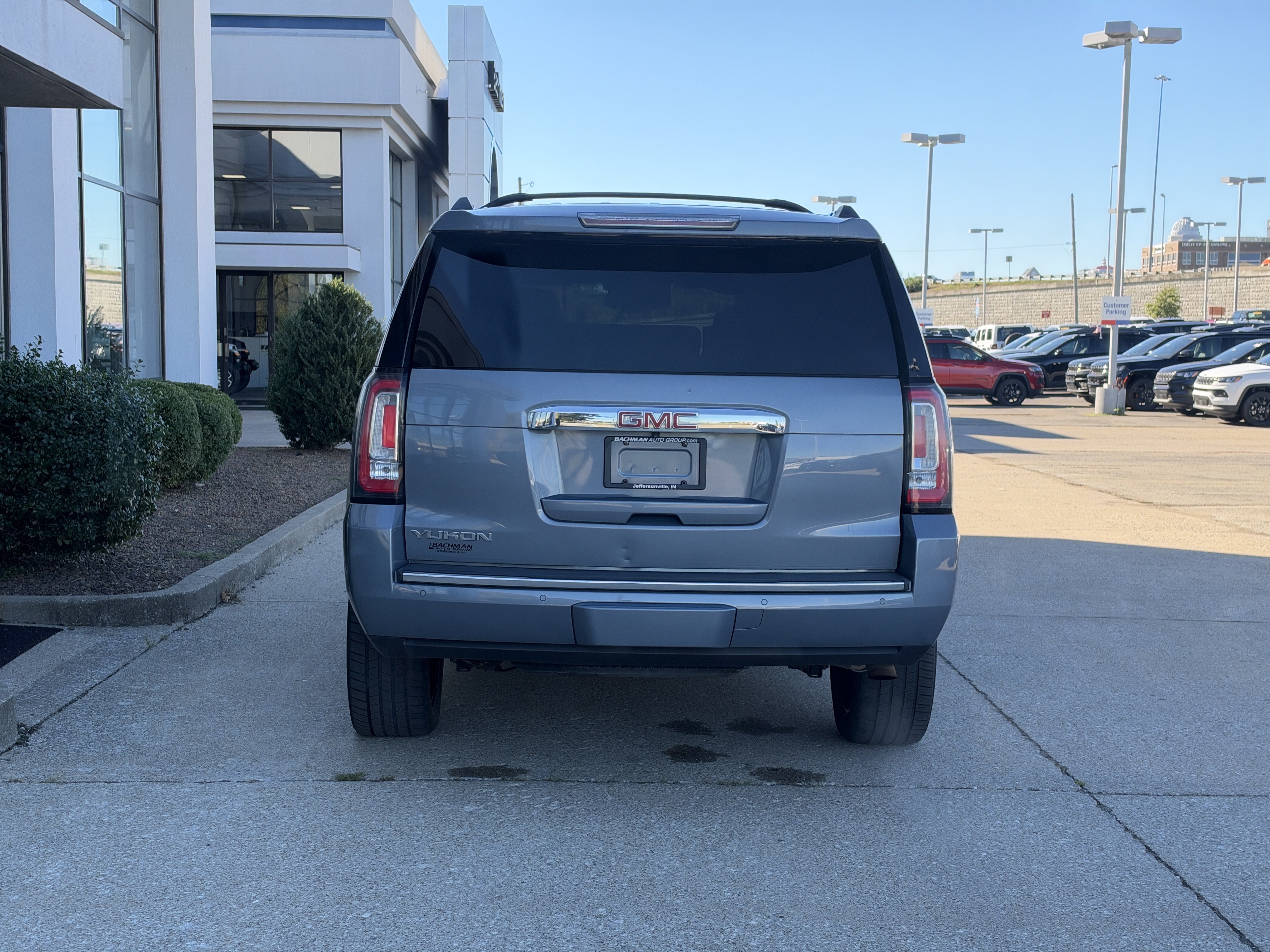 Used 2016 GMC Yukon Denali w/ Open Road Package AWD/4WD image 6