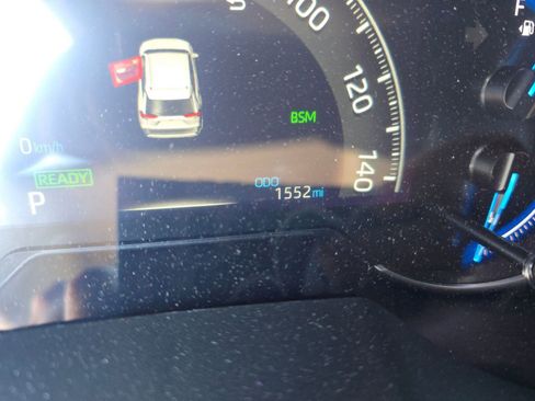 Used 2024 Toyota RAV4 XLE Premium image 19