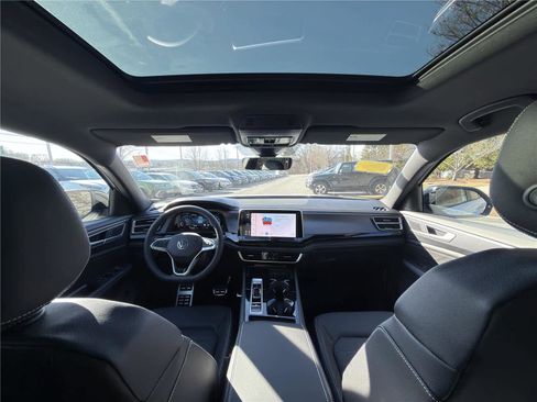 New 2026 Volkswagen Atlas Cross Sport SEL R-Line AWD/4WD image 21