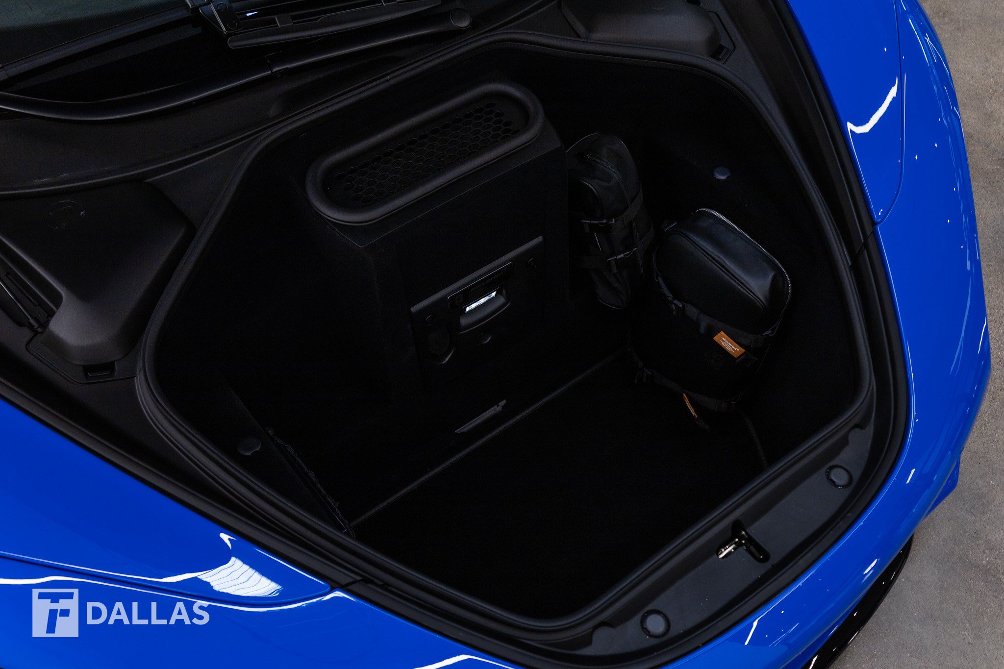 Used 2027 McLaren 750S Spider RWD image 5