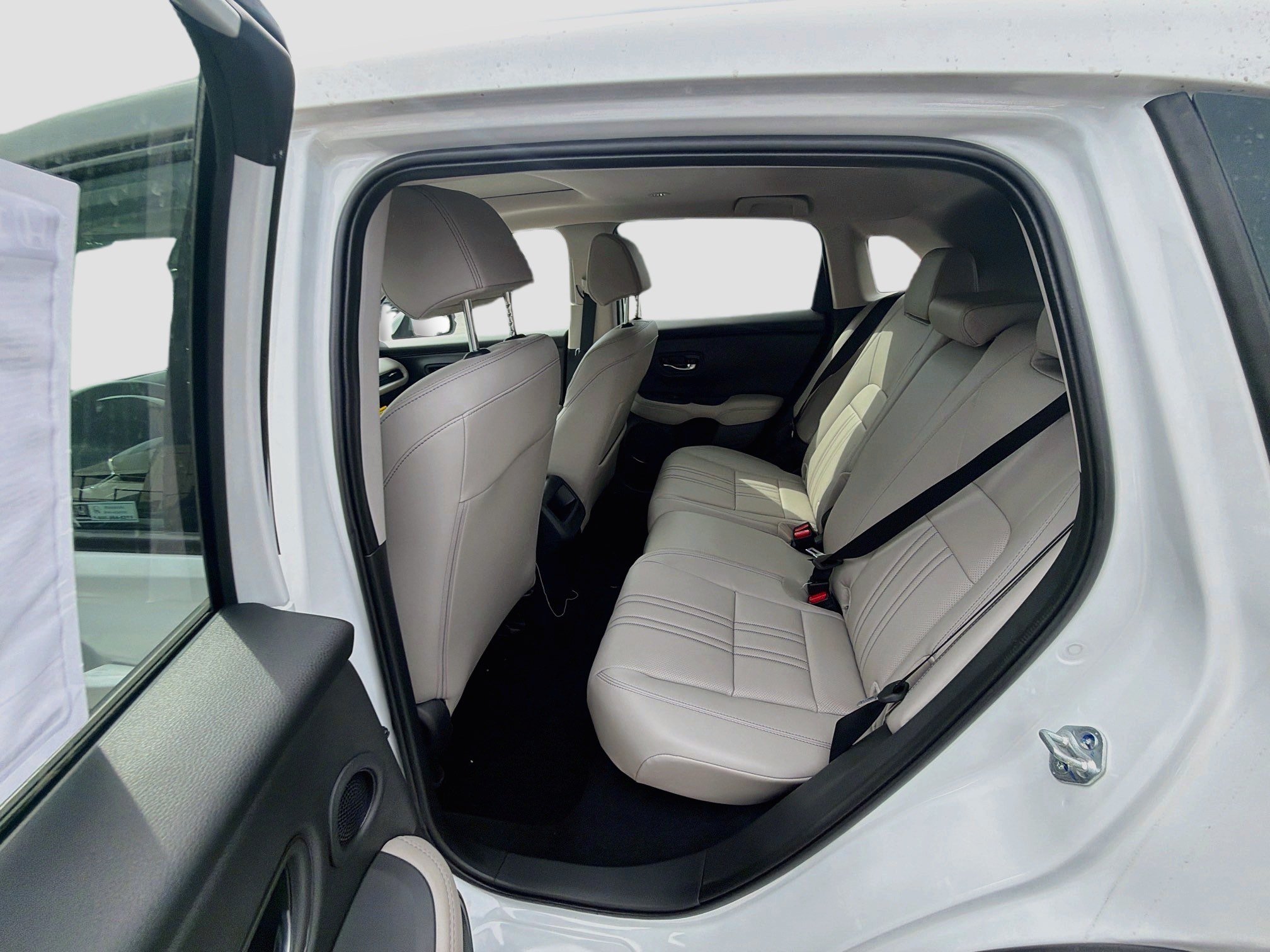 New 2027 Honda HR-V EX-L image 20