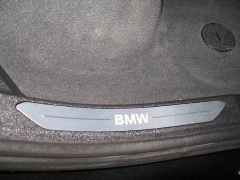 Used 2019 BMW X5 xDrive40i w/ Convenience Package image 53