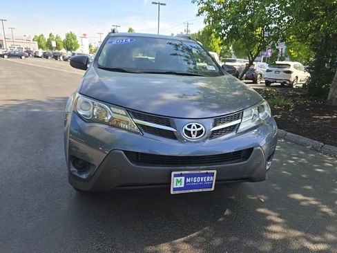 Used 2014 Toyota RAV4 LE AWD/4WD image 9