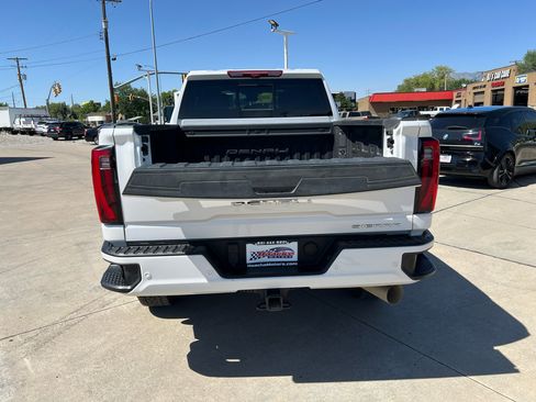 Used 2024 GMC Sierra 3500 Denali w/ Denali Reserve Package image 5