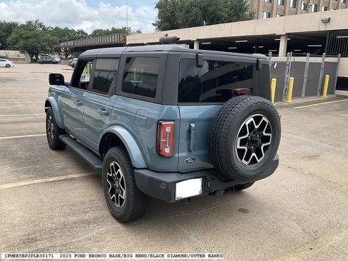 Used 2023 Ford Bronco Outer Banks AWD/4WD image 4