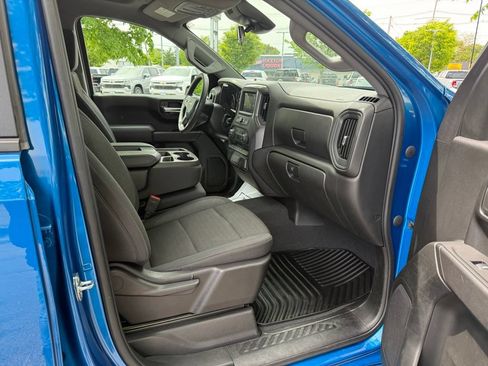 Used 2024 Chevrolet Silverado 1500 Custom w/ LPO, Dark Essentials Package AWD/4WD image 15