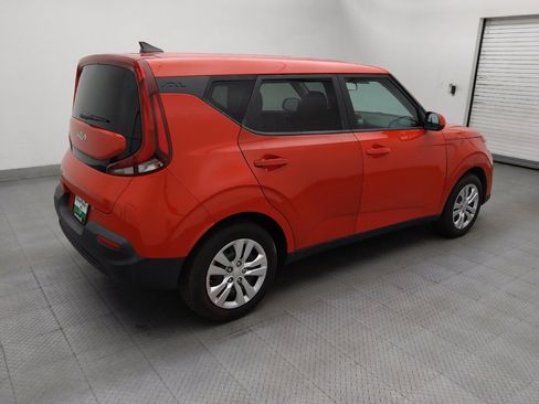 Used 2022 Kia Soul LX FWD image 10