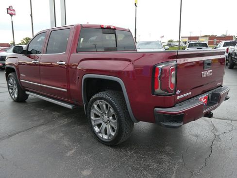 Used 2017 GMC Sierra 1500 Denali w/ Denali Ultimate Package AWD/4WD image 7