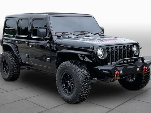Used 2021 Jeep Wrangler Unlimited Rubicon AWD/4WD image 3