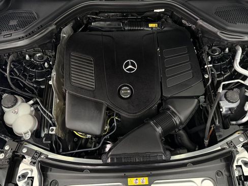 Used 2026 Mercedes-Benz GLC 300 image 32