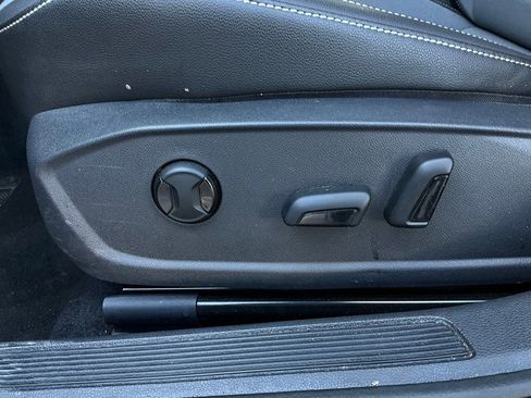 Used 2025 Volkswagen Jetta SE image 10