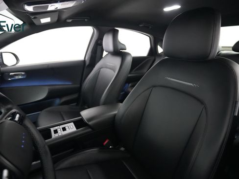 Used 2024 Hyundai Ioniq 6 Limited RWD image 4