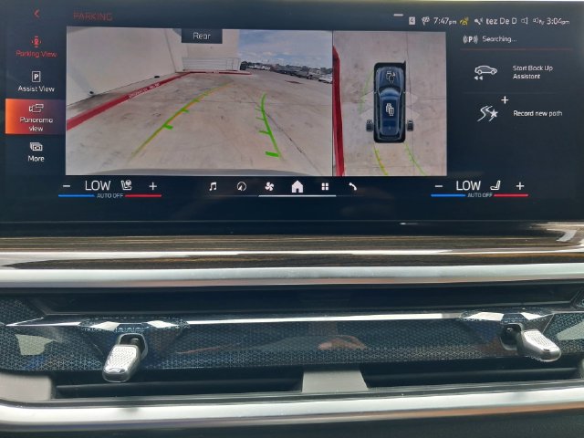 Used 2025 BMW X7 xDrive40i w/ M Sport Package AWD/4WD image 18