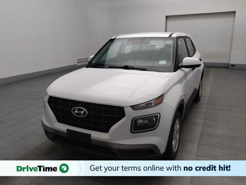 Used 2021 Hyundai Venue SE image 1