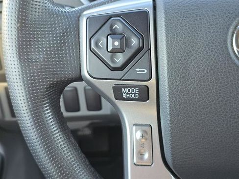 Used 2015 Toyota Tacoma PreRunner image 16