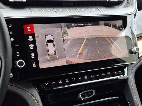 New 2026 Jeep Grand Cherokee L Summit AWD/4WD image 14