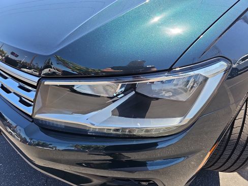 Used 2019 Volkswagen Tiguan SEL FWD image 34