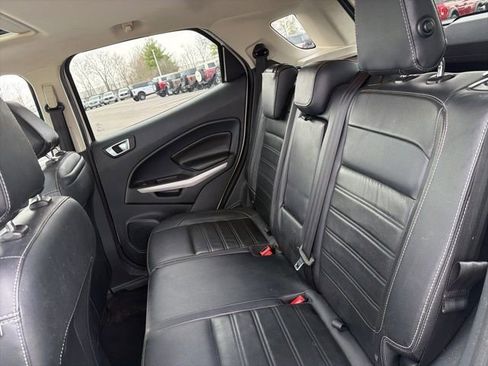 Used 2020 Ford EcoSport Titanium image 12