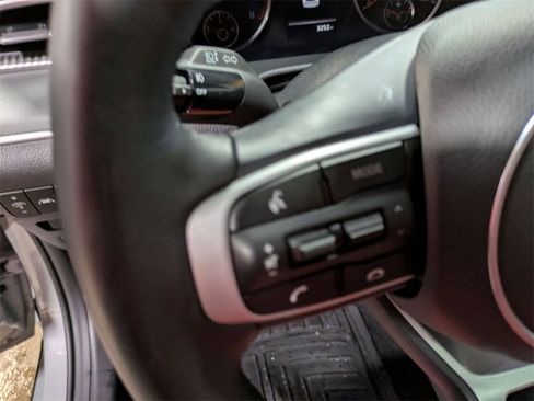 Used 2023 Kia K5 GT-Line image 15