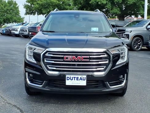 Certified 2022 GMC Terrain SLT w/ Infotainment Package II AWD/4WD image 2