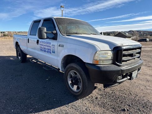 Used 2003 Ford F350 XL image 3