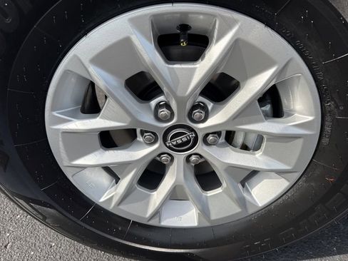 New 2026 Nissan Frontier S image 9