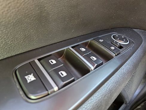Used 2023 Kia Forte LXS w/ LXS Technology Package FWD image 38