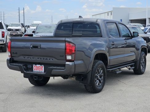 Used 2023 Toyota Tacoma SR5 w/ Technology Package AWD/4WD image 5