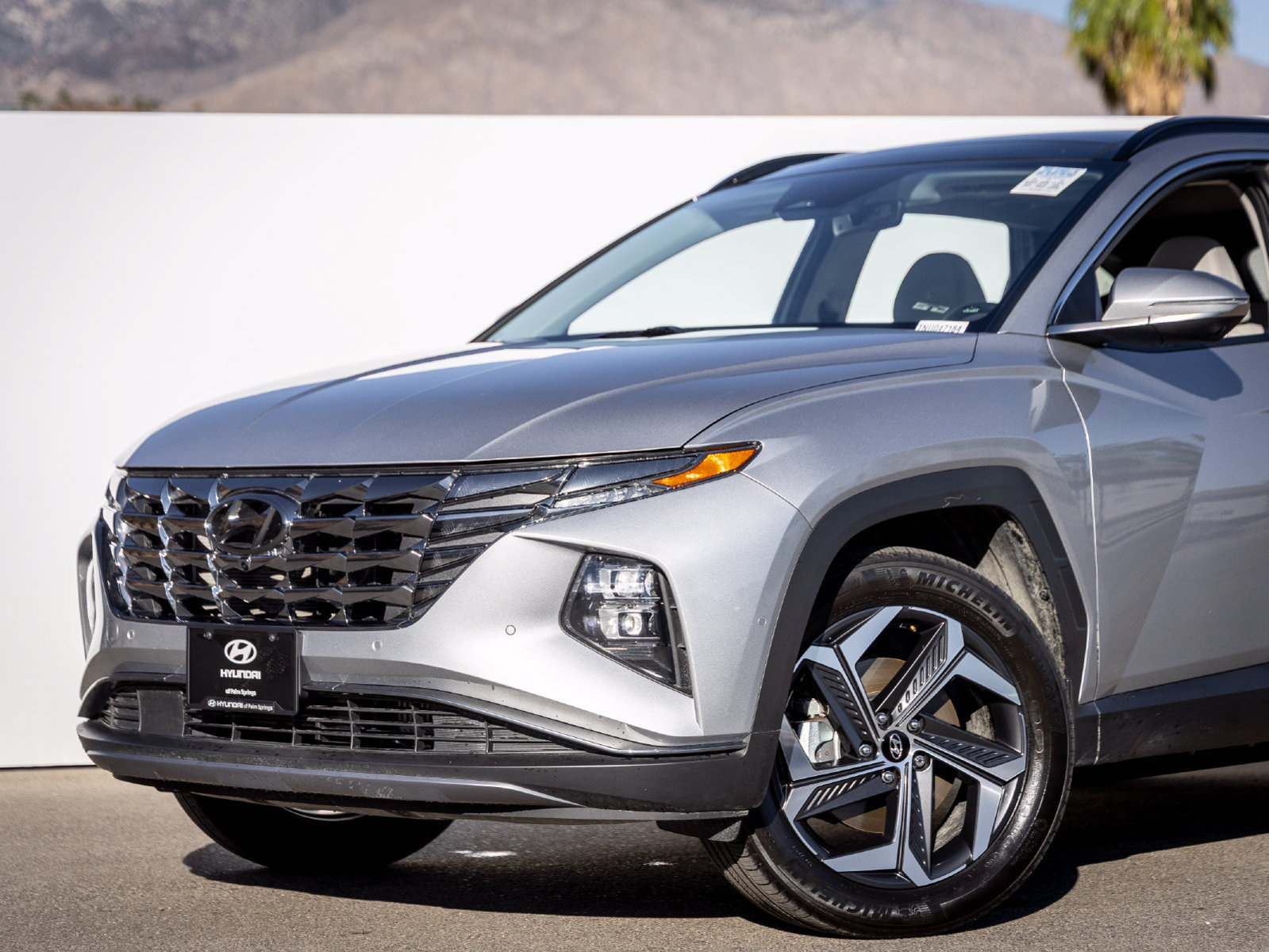 Used 2022 Hyundai Tucson Limited AWD/4WD image 2