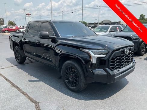 Used 2024 Toyota Tundra SR5 w/ TRD Sport Package AWD/4WD image 20