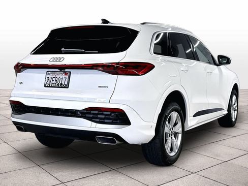 Certified 2025 Audi Q5 Premium AWD/4WD image 14