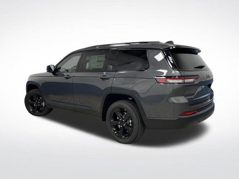 New 2025 Jeep Grand Cherokee L Altitude image 3