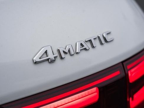 Certified 2025 Mercedes-Benz GLB 250 4MATIC image 10