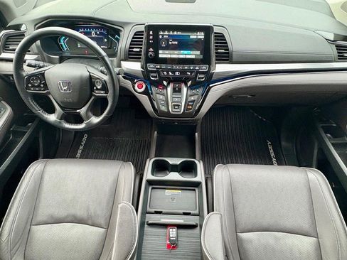 Used 2024 Honda Odyssey Elite image 21