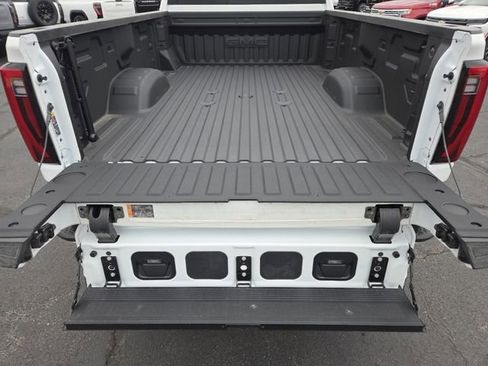 New 2025 GMC Sierra 2500 Denali w/ Denali Reserve Package image 29