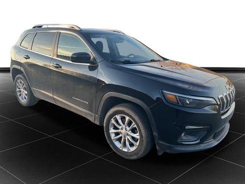Used 2019 Jeep Cherokee Latitude w/ Popular Appearance Group image 7