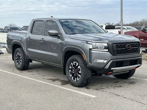 Used 2024 Nissan Frontier PRO-4X w/ Technology Package image 20