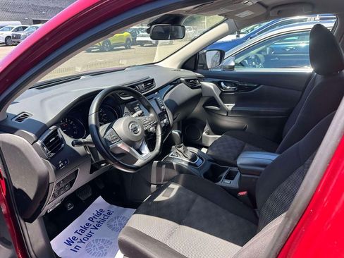 Used 2021 Nissan Rogue Sport SV AWD/4WD image 15