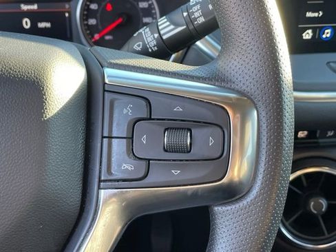 Used 2025 Chevrolet Blazer LT image 14