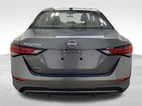 New 2025 Nissan Sentra SV image 4