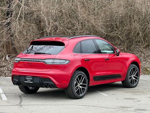 New 2026 Porsche Macan image 6
