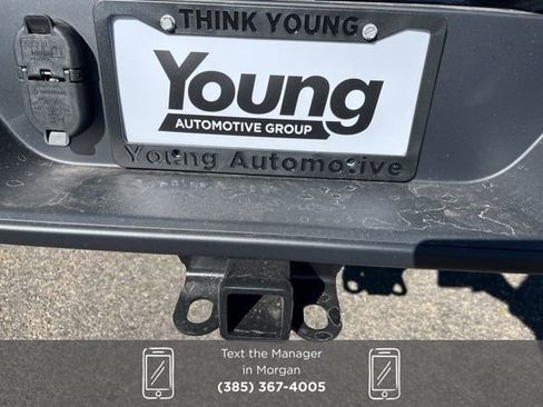 New 2025 Jeep Gladiator Sport image 10