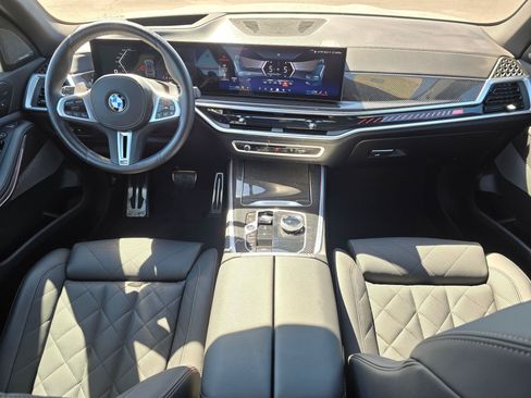 Used 2025 BMW X5 M60i AWD/4WD image 9