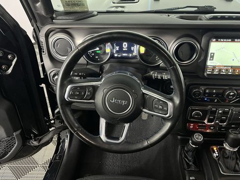 Used 2023 Jeep Wrangler Unlimited Rubicon 4xe w/ Steel Bumper Group image 13