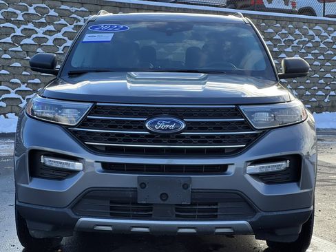 Certified 2022 Ford Explorer XLT w/ Equipment Group 202A image 41