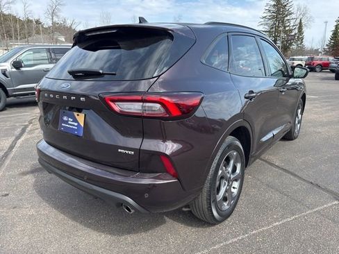 Certified 2023 Ford Escape ST-Line Select w/ Tech Pack #2 image 9