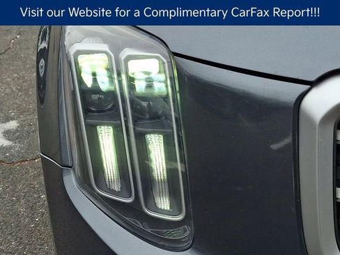 Certified 2023 Kia Telluride S image 12