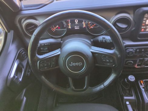 Used 2020 Jeep Wrangler Unlimited Sport AWD/4WD image 22