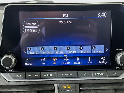 Used 2023 Nissan Altima 2.5 SV image 21